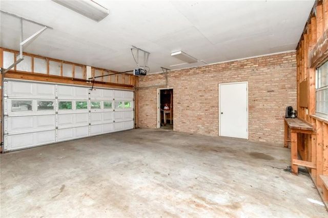 745 Westmoreland Drive E, Mobile, AL 36609