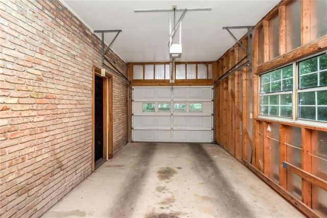 745 Westmoreland Drive E, Mobile, AL 36609
