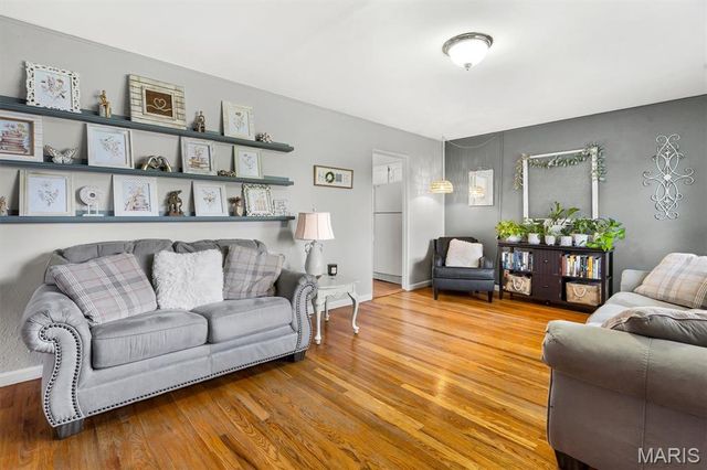 302 9th Avenue, Crystal City, MO 63019