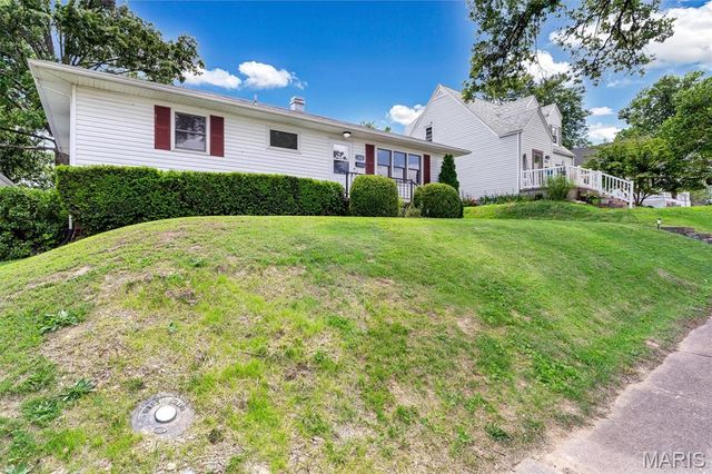 302 9th Avenue, Crystal City, MO 63019