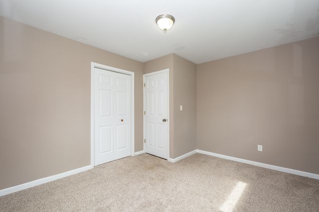 2312 Briar Lane, Lindenhurst, IL 60046
