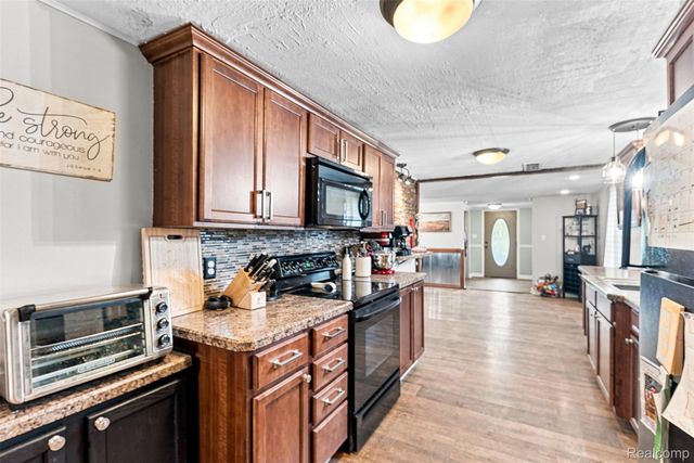 3198 E Grand Blanc Road, Grand Blanc Charter Township, MI 48439