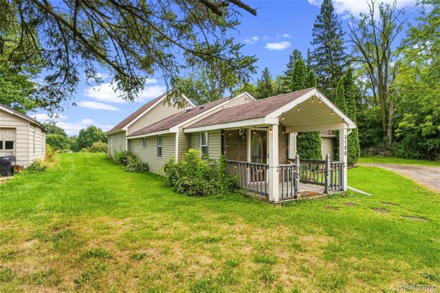 3198 E Grand Blanc Road, Grand Blanc Charter Township, MI 48439