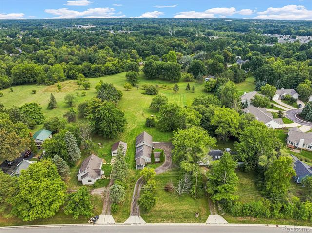 3198 E Grand Blanc Road, Grand Blanc Charter Township, MI 48439