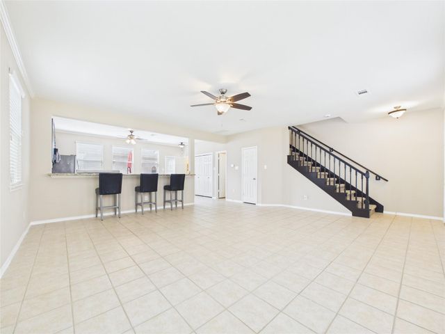 2015 Kemah Village Drive, Kemah, TX 77565