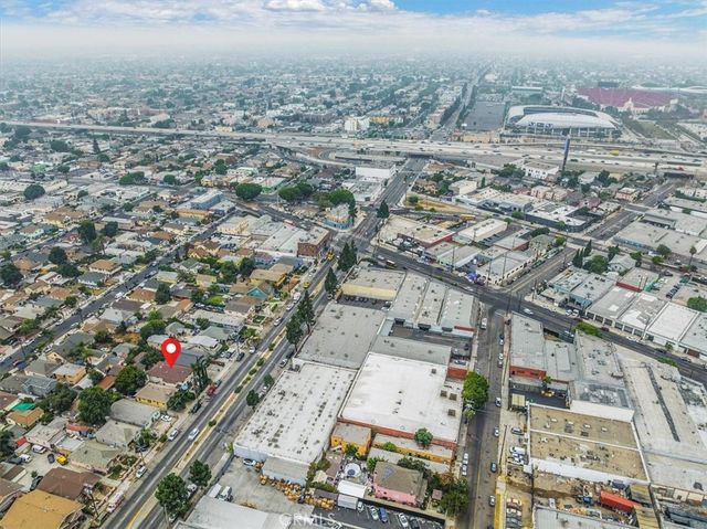 158 W Martin Luther King Jr, Los Angeles, CA 90037