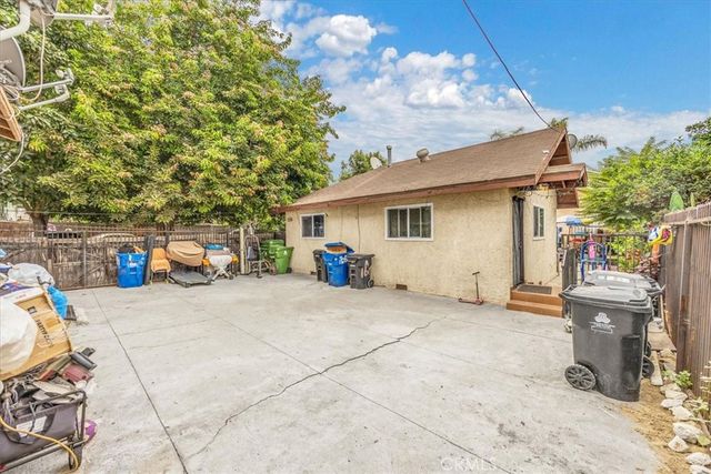 158 W Martin Luther King Jr, Los Angeles, CA 90037