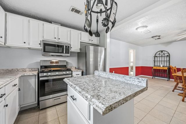 2415 Fm 2797, Kenefick, TX 77535