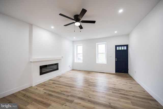 3712 MANAYUNK AVE, Philadelphia, PA 19128