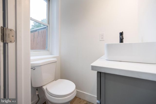3712 MANAYUNK AVE, Philadelphia, PA 19128