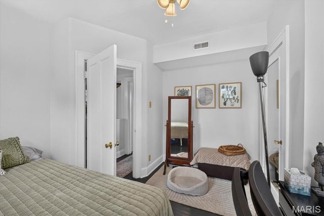 6218 S Kingshighway Boulevard, St Louis, MO 63109