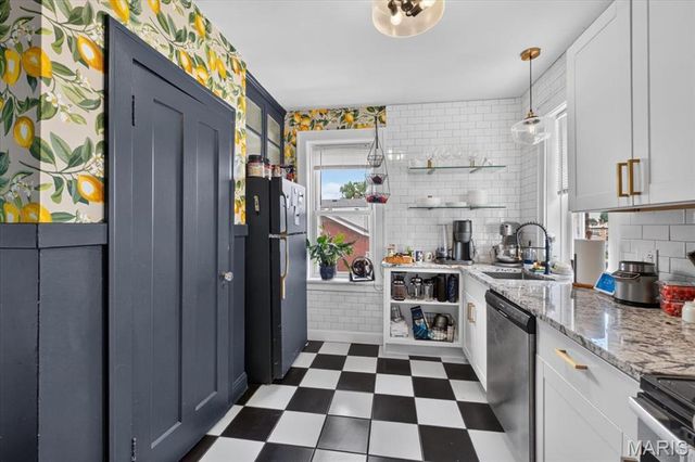 6218 S Kingshighway Boulevard, St Louis, MO 63109