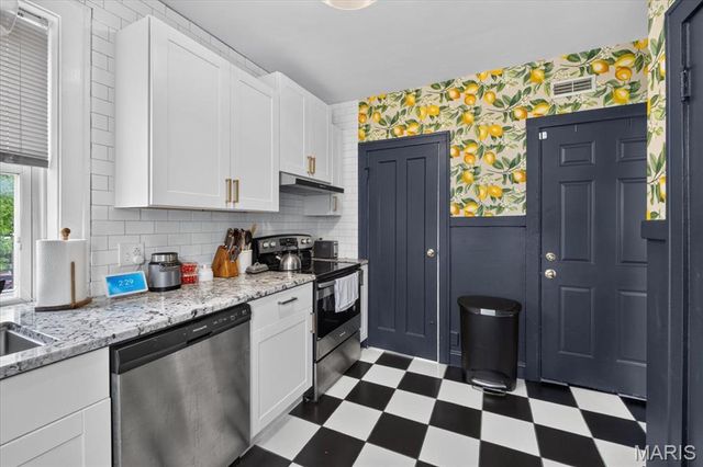 6218 S Kingshighway Boulevard, St Louis, MO 63109