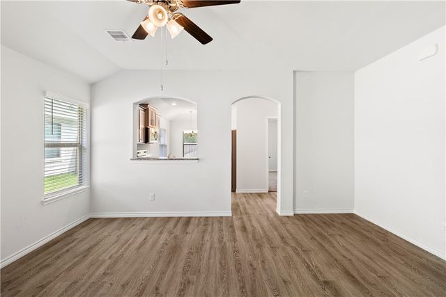 1922 Cartwright Street, Bryan, TX 77807