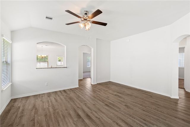 1922 Cartwright Street, Bryan, TX 77807