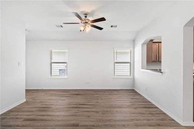 1922 Cartwright Street, Bryan, TX 77807