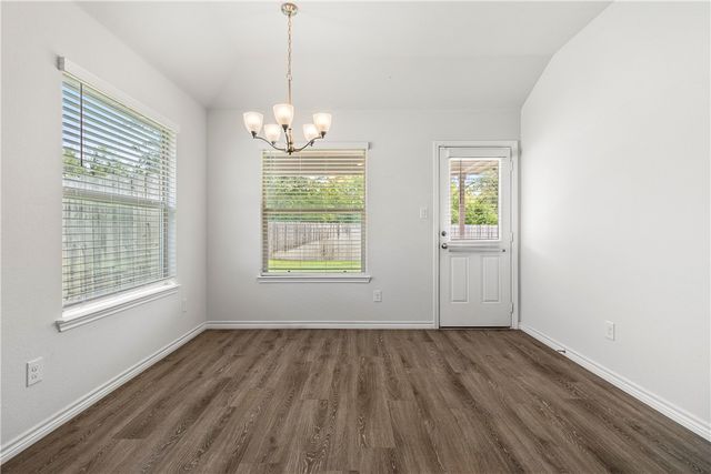 1922 Cartwright Street, Bryan, TX 77807