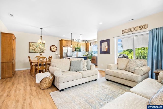 2773 NW Huckleberry Dr, Corvallis, OR 97330