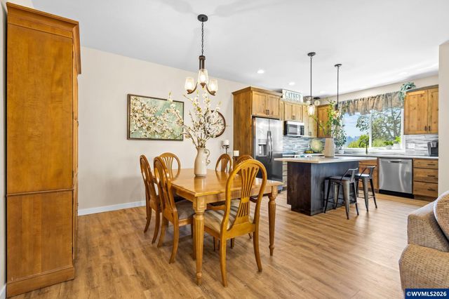 2773 NW Huckleberry Dr, Corvallis, OR 97330