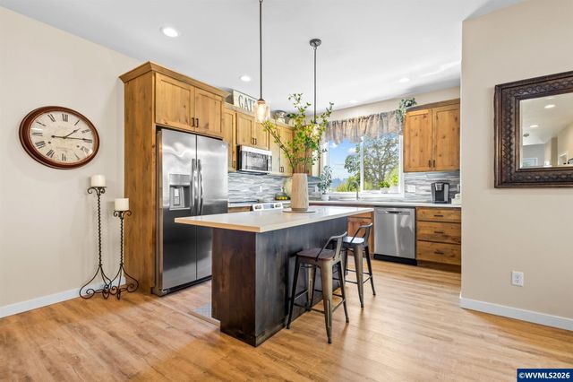 2773 NW Huckleberry Dr, Corvallis, OR 97330