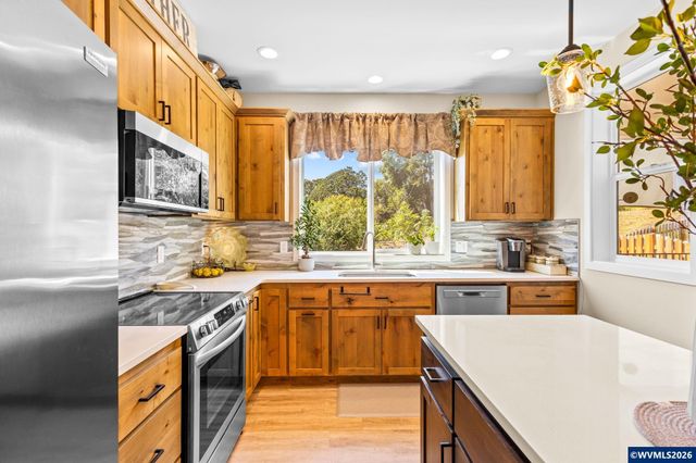 2773 NW Huckleberry Dr, Corvallis, OR 97330