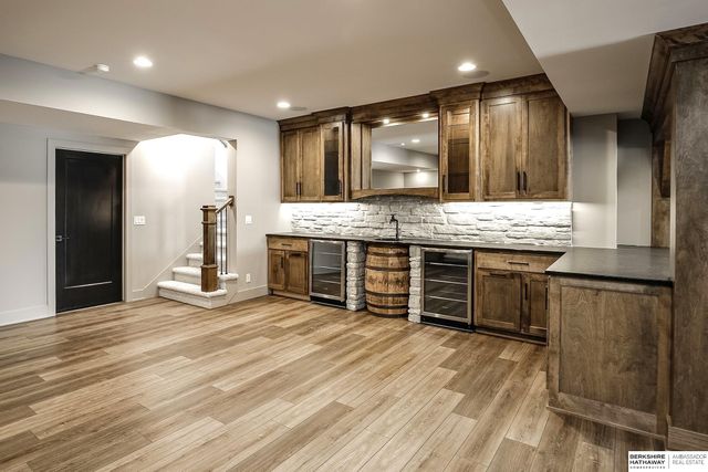 21101 Laurel Avenue, Elkhorn, NE 68022
