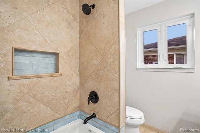 28723 Adler Drive, Warren, MI 48088