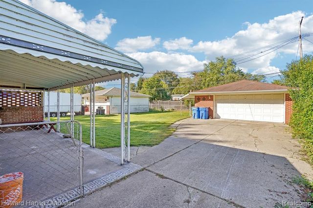 28723 Adler Drive, Warren, MI 48088