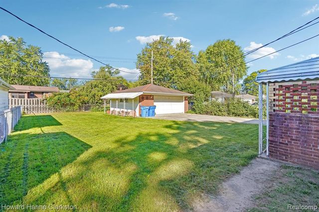 28723 Adler Drive, Warren, MI 48088