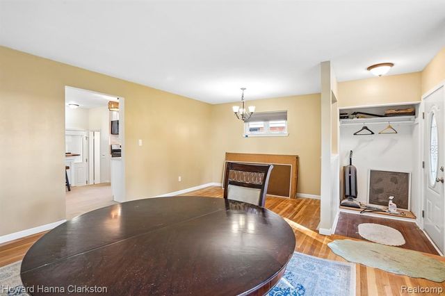 28723 Adler Drive, Warren, MI 48088