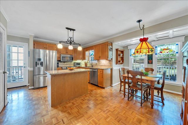 1510 Ashley DR, Salem, VA 24153