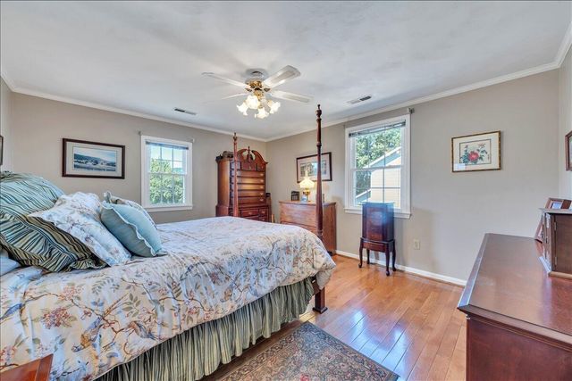 1510 Ashley DR, Salem, VA 24153