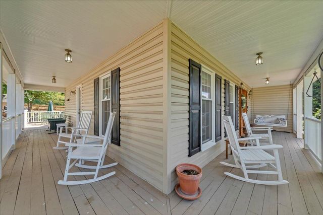 1510 Ashley DR, Salem, VA 24153
