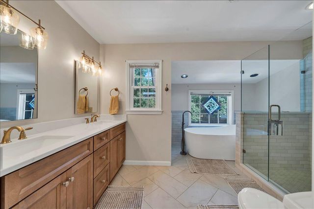 1510 Ashley DR, Salem, VA 24153