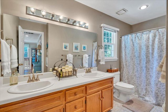 1510 Ashley DR, Salem, VA 24153