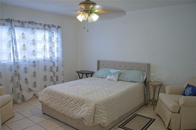 5300 Washington St F215, Hollywood, FL 33021
