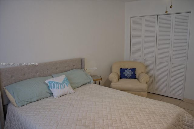 5300 Washington St F215, Hollywood, FL 33021