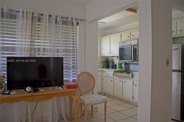 5300 Washington St F215, Hollywood, FL 33021