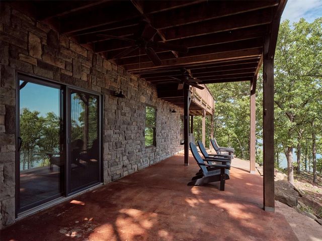 1763 Rose Lane, Eufaula, OK 74432