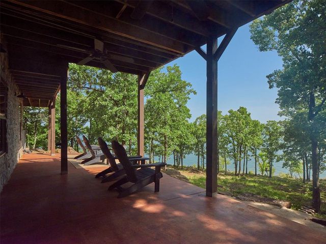 1763 Rose Lane, Eufaula, OK 74432
