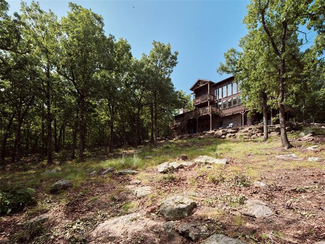 1763 Rose Lane, Eufaula, OK 74432