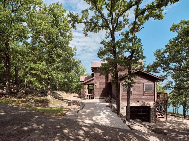 1763 Rose Lane, Eufaula, OK 74432