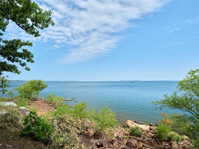 1763 Rose Lane, Eufaula, OK 74432