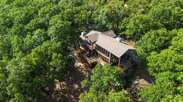 1763 Rose Lane, Eufaula, OK 74432