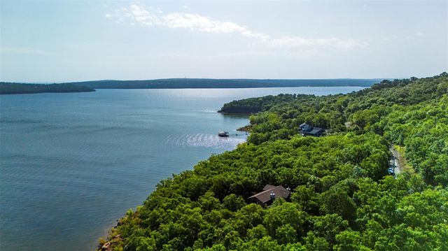 1763 Rose Lane, Eufaula, OK 74432