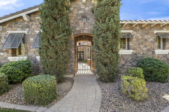 3323 E ELMWOOD Place, Chandler, AZ 85249