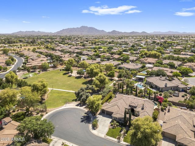3323 E ELMWOOD Place, Chandler, AZ 85249