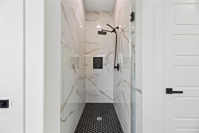 7212 England Street, Houston, TX 77021