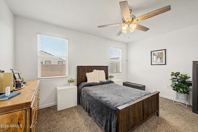 3229 W SHANLEY Avenue, Apache Junction, AZ 85120