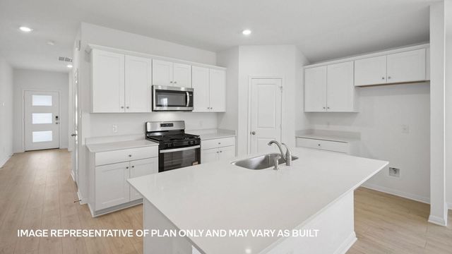 412 Mountain Pea RD, Kyle, TX 78640